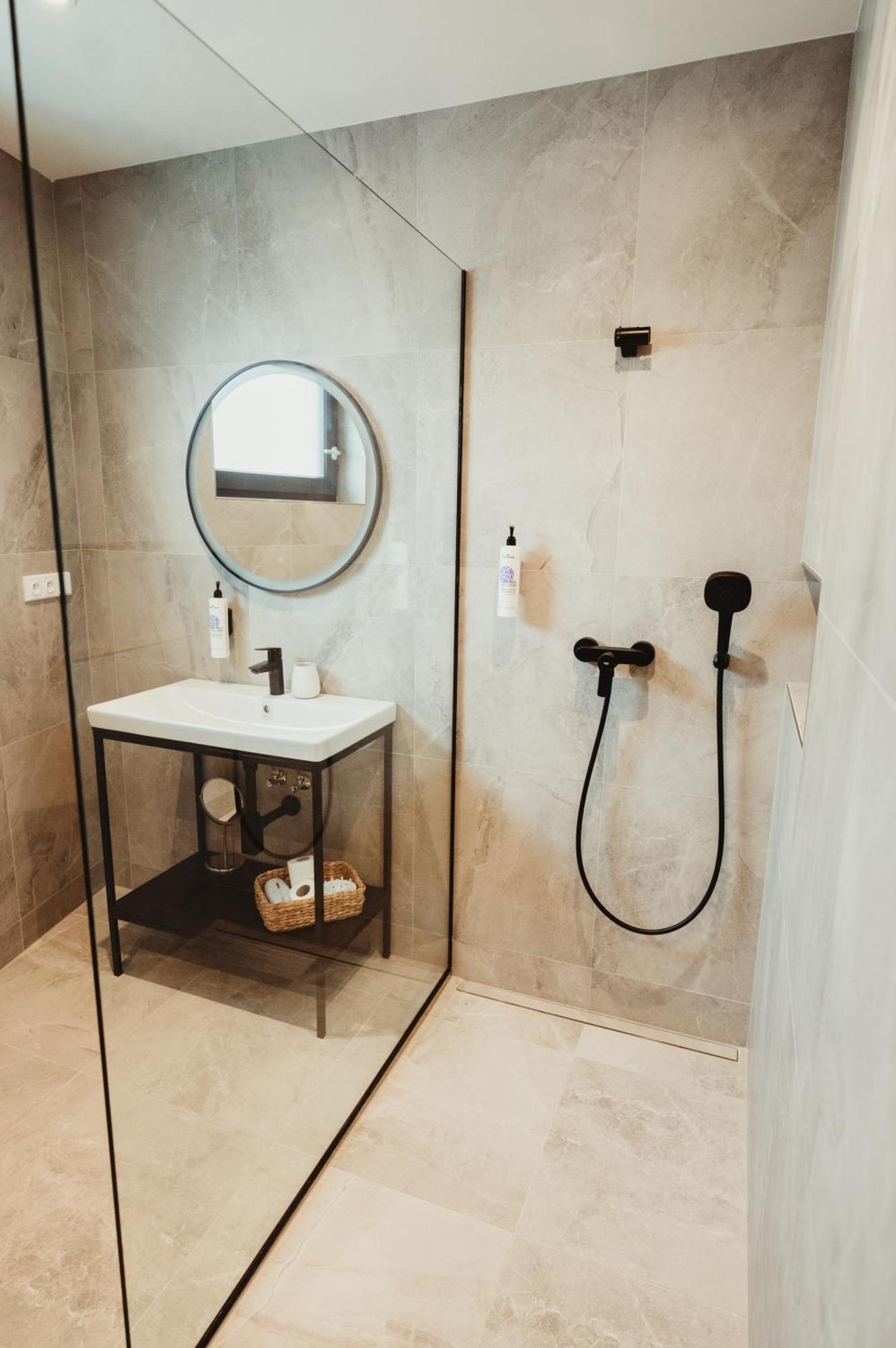 Hotel U Racka Ostrožská Nová Ves Exteriör bild