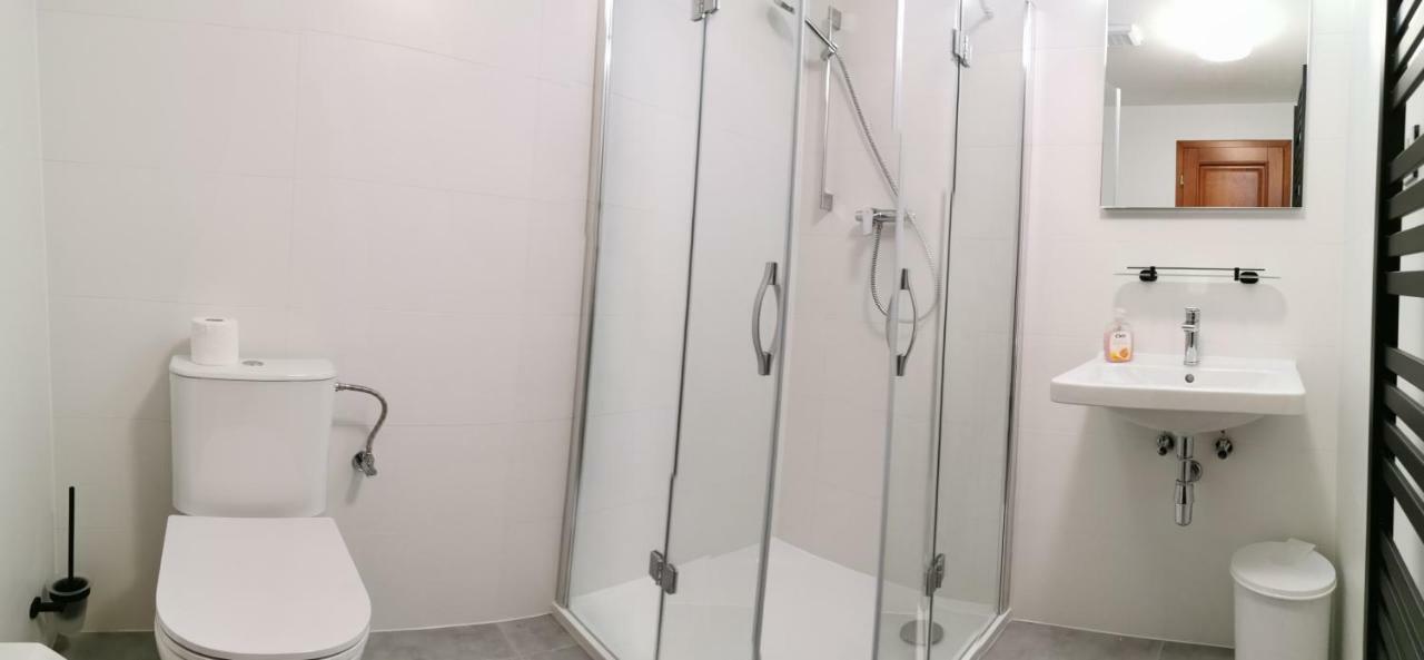 Hotel U Racka Ostrožská Nová Ves Exteriör bild
